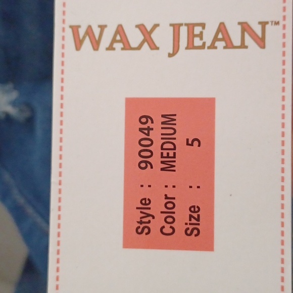 Wax Jean Medium Wash Skinny Jeans with Simple Distressing - Picture 3 of 4